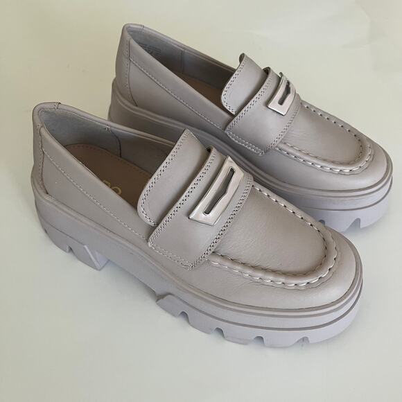 Aldo Grandwalk Leather Loafer Lilac Women's 6 Lug Sole Chunky Statement Shoe - Picture 3 of 8